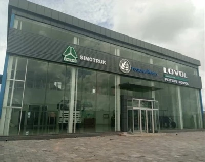 Thi công showroom ô tô